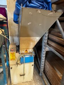 Triturador de aparas 30 cm - 20 cv